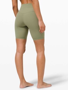 Lululemon Align Short 6”- Rosemary
Green Size 10